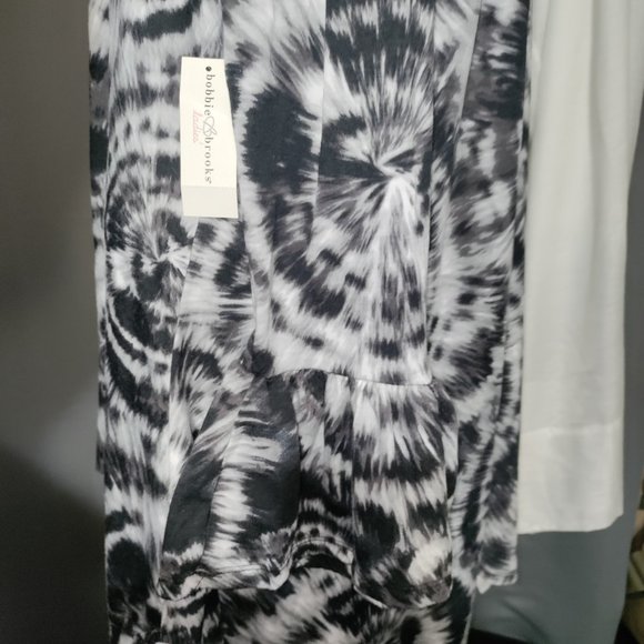 Bobbie Brooks - Beautiful Tie Dyed Tunic / Top - Picture 5 of 8